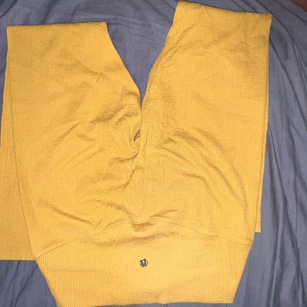 BuffBunny Yellow Leggings